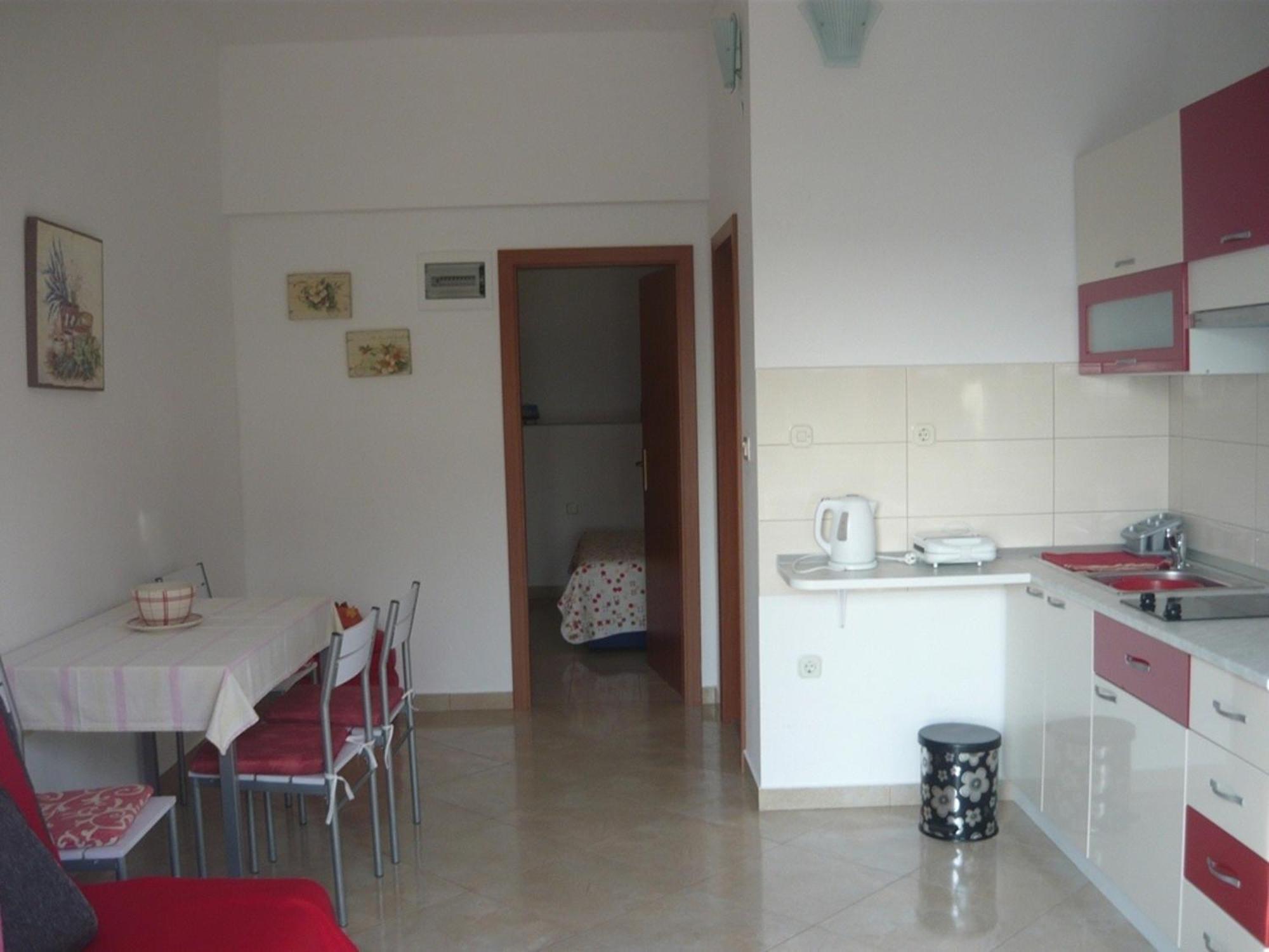 Apartments Luka Севид Экстерьер фото